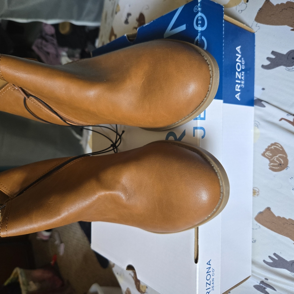 Arizona Jean Company Women's Tan Boots